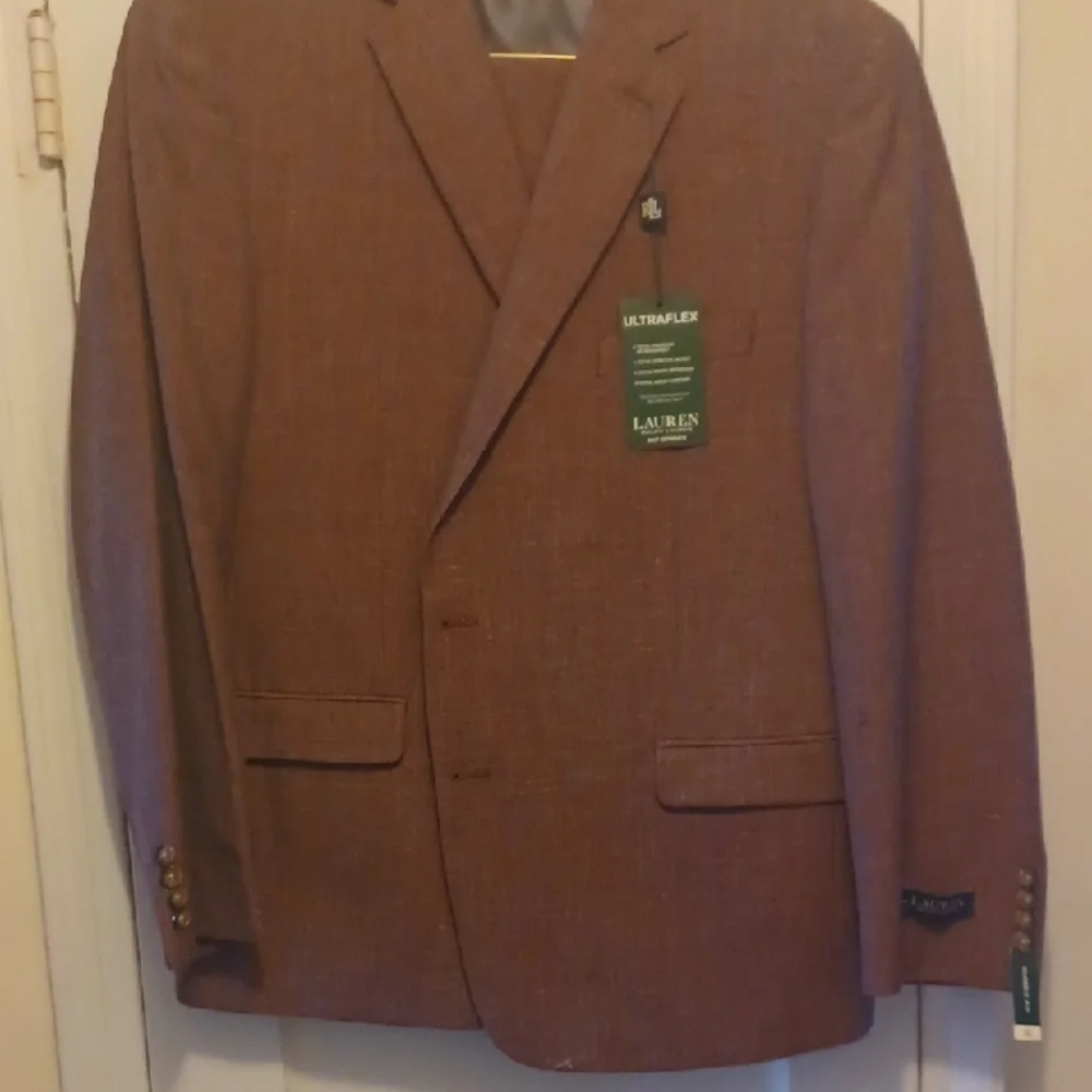 Men's Lauren Ralph Lauren Mulberry Suit - Picture 1 of 12